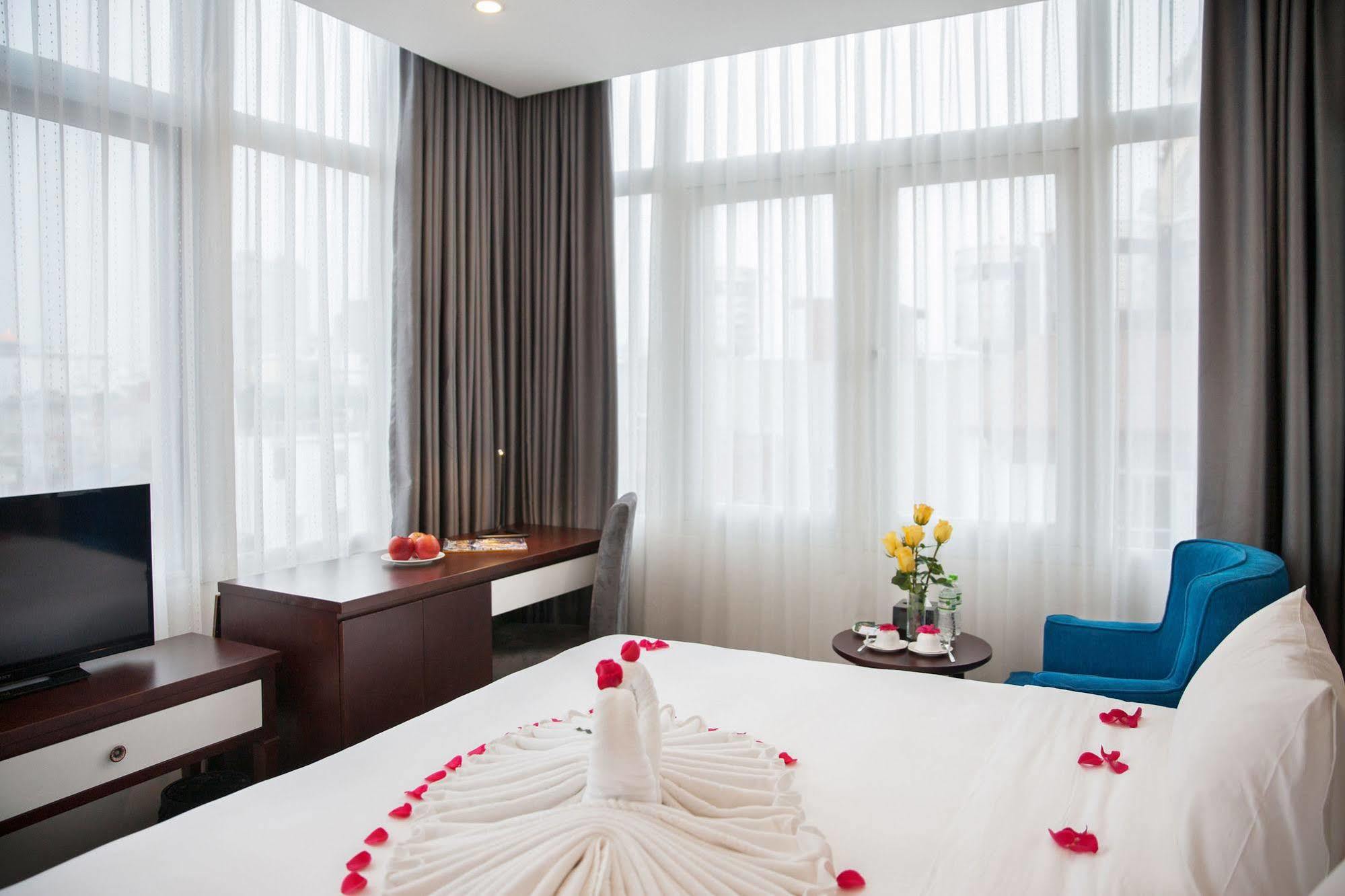 Skyline Hanoi Hotel Zewnętrze zdjęcie